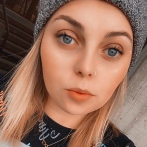 Meet your Posher, Tori